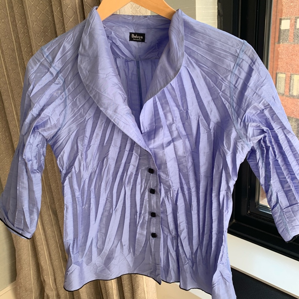 Gorgeous shimmering blouse by Beluva